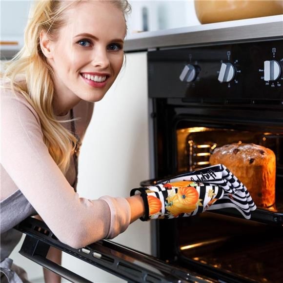6 Pcs Pumpkin Oven Mitts and Kitchen Towel Sets Thanksgiving Decor - Picture 3 of 6